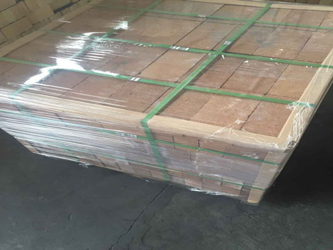 Magnesia Bricks For Sale With Strong Packaging From RS Company