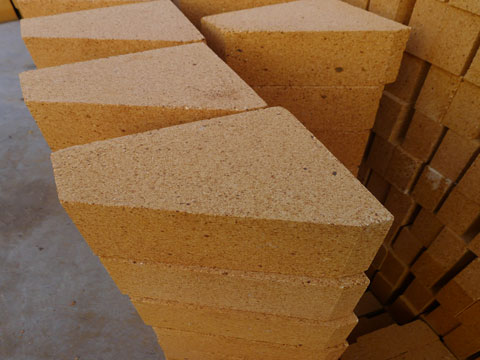Low Price Fire Clay Bricks From RS Supplier