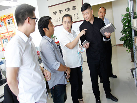 Thailand Customers Visiting Refractory Bricks